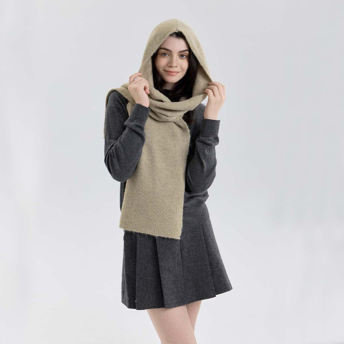 Larevi Hooded Scarf